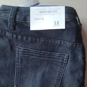 CHRISTOPHER AND BANKS SIZE 12  MODERN FIT TAPERED LEG JEANS PANTS NWT